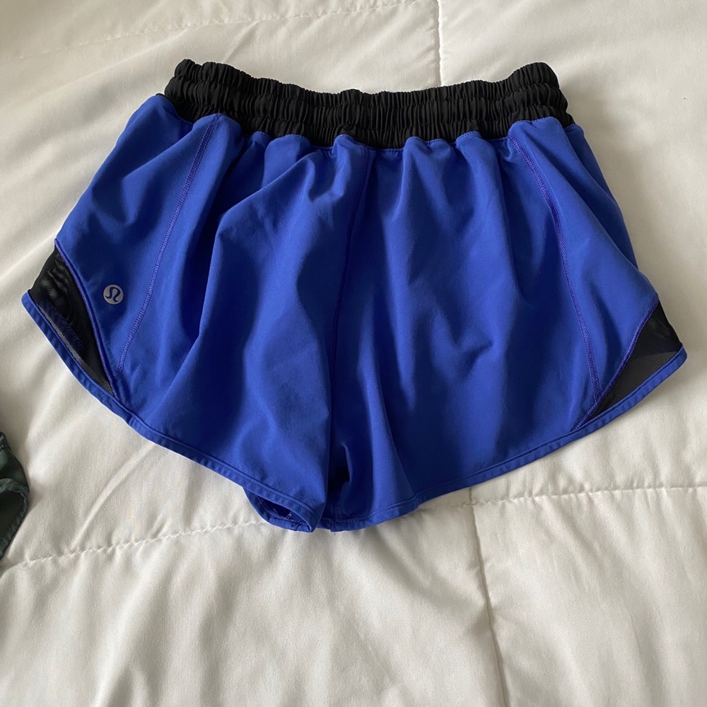 Lululemon Hotty Hot shorts